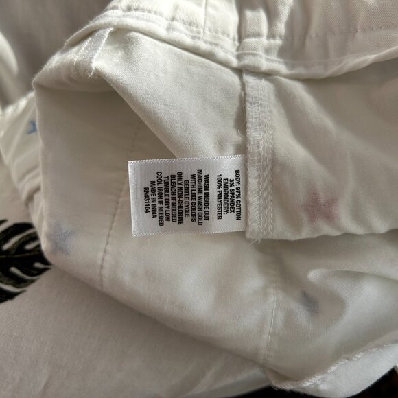 Crown & ivy Shelby shorts, white with red & blue stars, size 4 - Picture 8 of 9